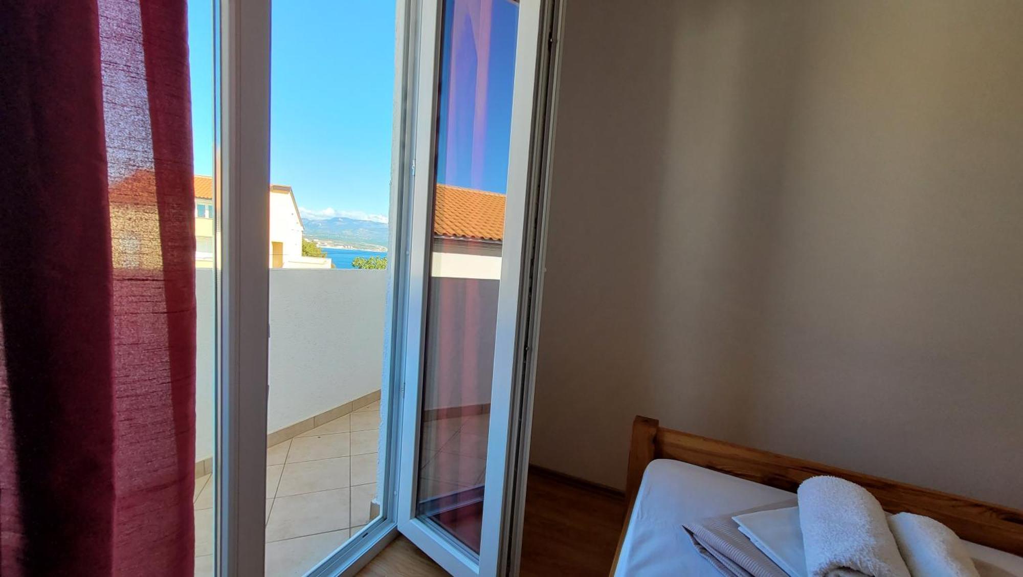 Apartments Adriana オミサリ エクステリア 写真